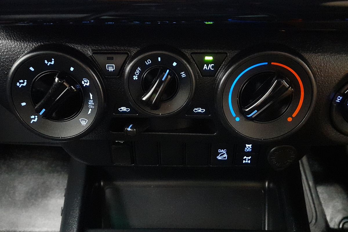 2022 Toyota Hilux SR GUN126R 4X4