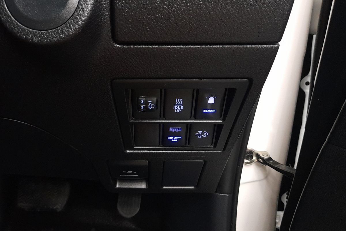2022 Toyota Hilux SR GUN126R 4X4