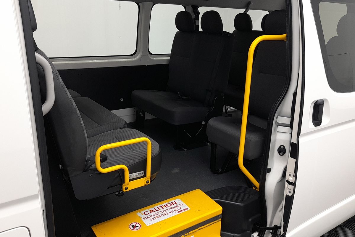 2017 Toyota Hiace Commuter KDH223R ELWB High Roof