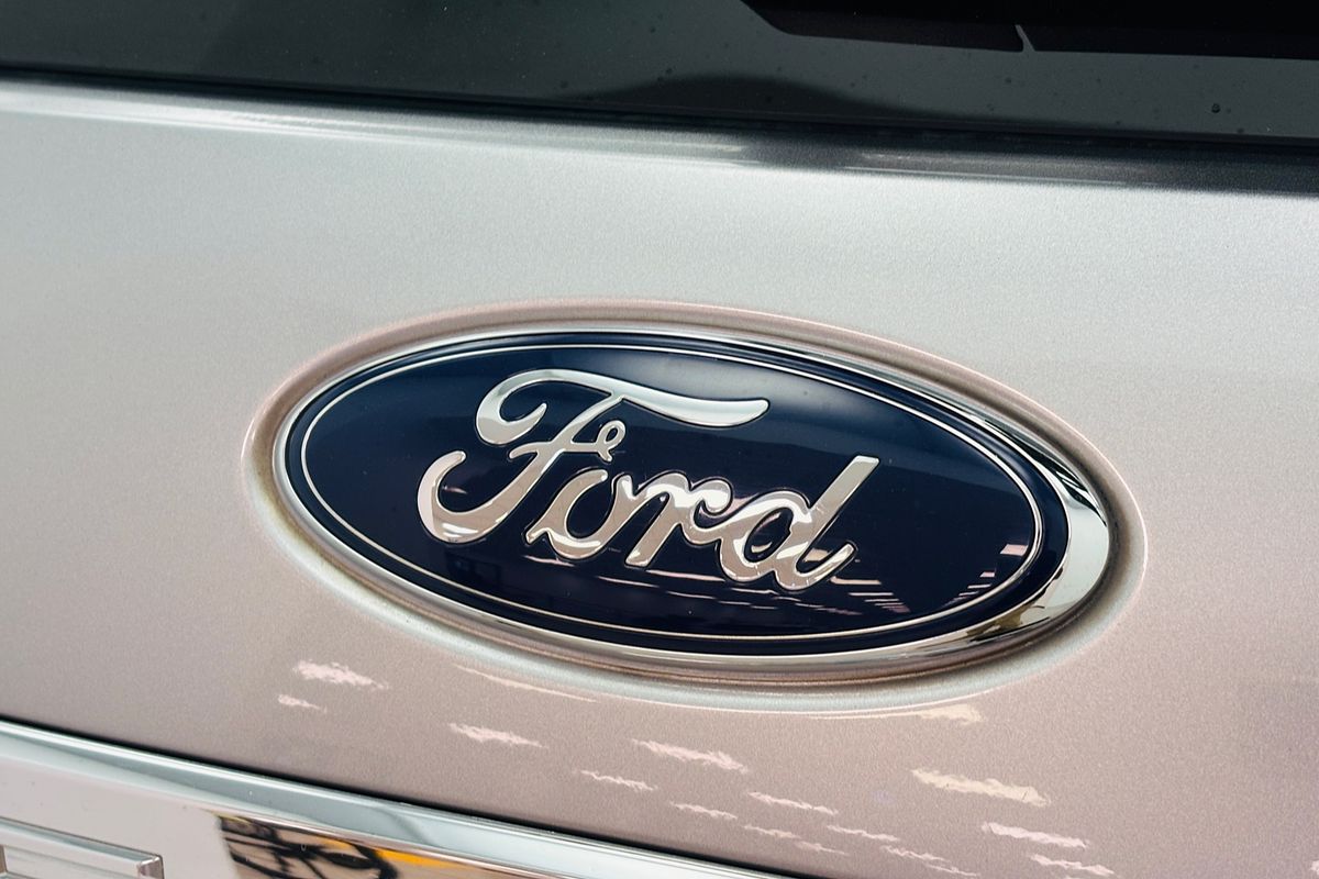 Ford EVEREST 2019 MY SUV TREND . 2L D 10SP RWD A