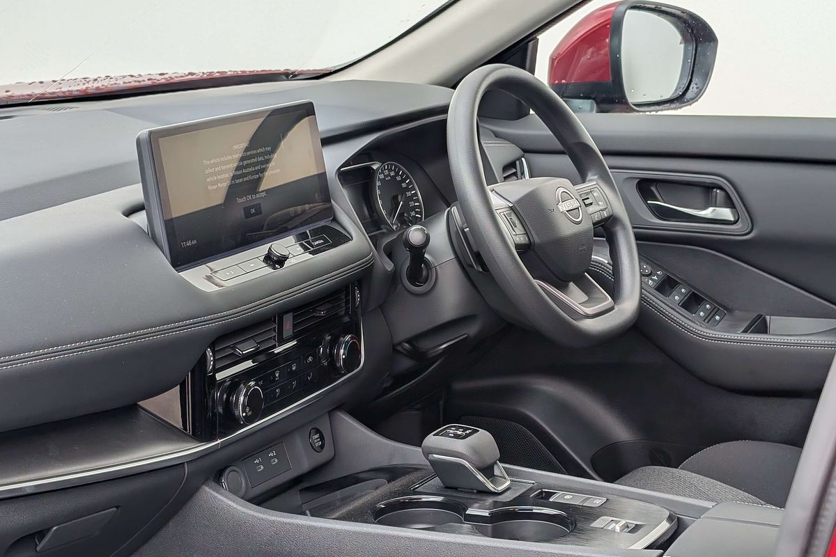 2026 Nissan X-TRAIL ST T33