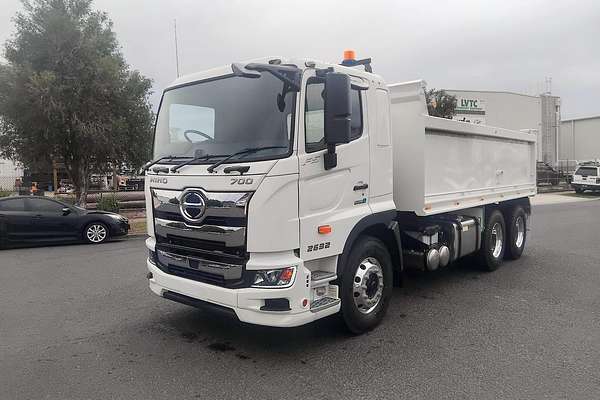 2025 Hino Fs -700 Series 2632