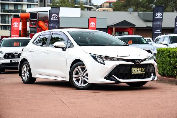 2018 Toyota Corolla Ascent Sport MZEA12R