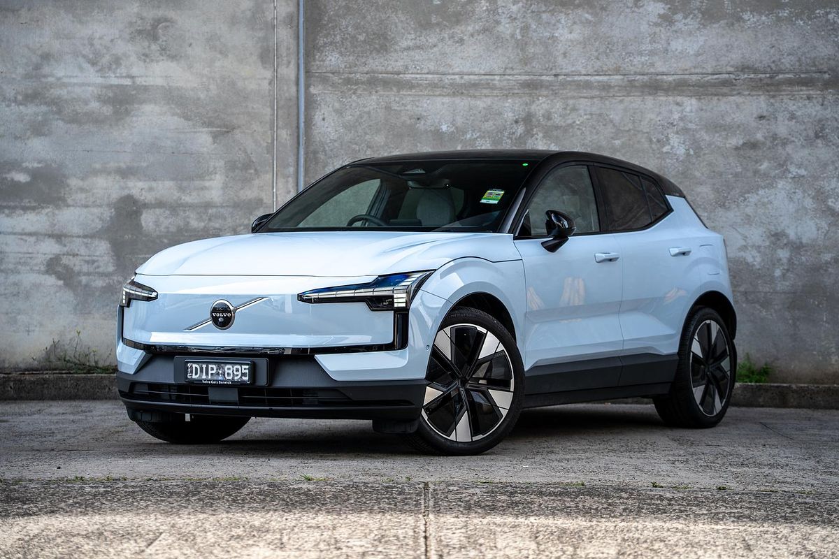 2025 Volvo EX30 Twin Motor Performance Ultra