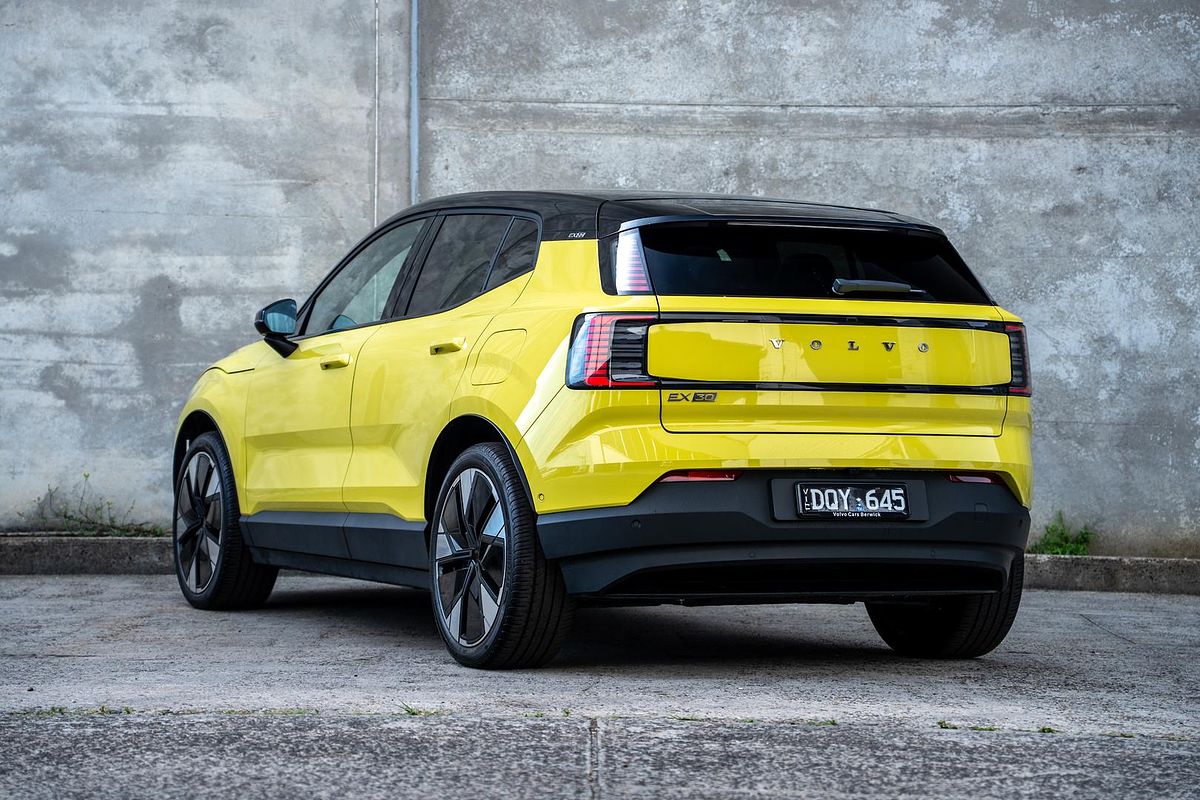 2025 Volvo EX30 Twin Motor Performance Ultra