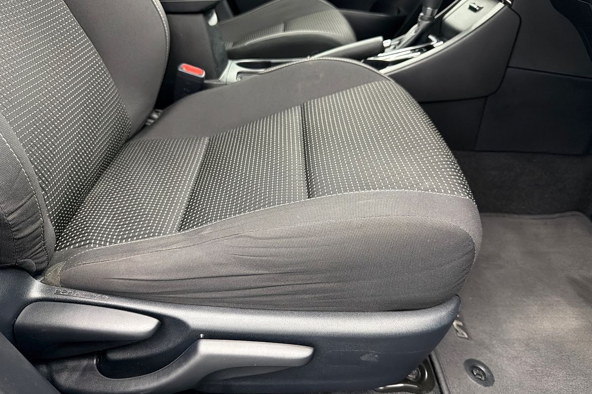 2016 Toyota Corolla Ascent Sport ZRE182R