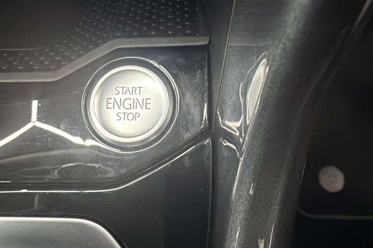 2023 Volkswagen T-Roc 110TSI Style D11