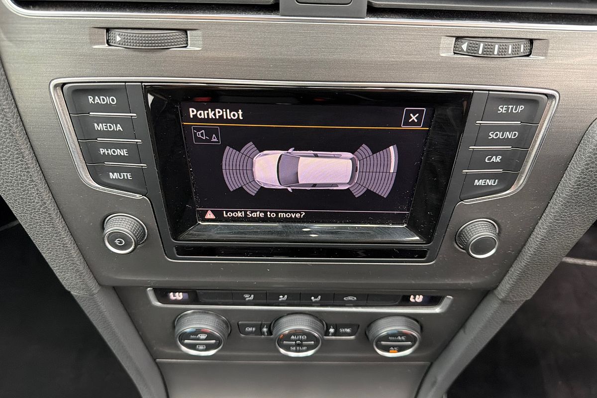 2013 Volkswagen Golf 90TSI Comfortline 7