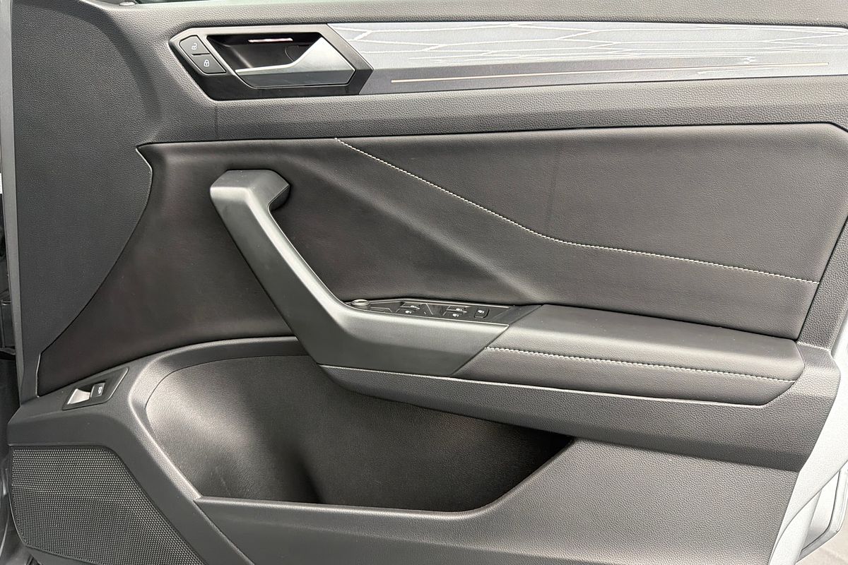 2023 Volkswagen T-Roc 110TSI Style D11