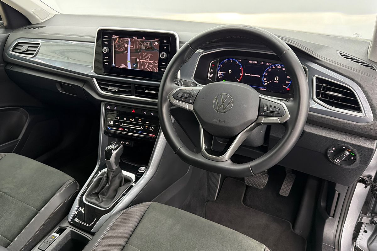 2023 Volkswagen T-Roc 110TSI Style D11