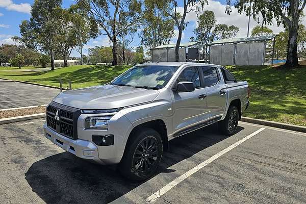 2025 Mitsubishi Triton GLX-R MV 4X4