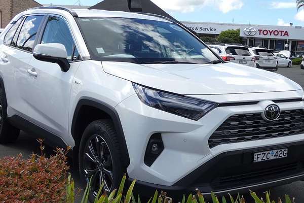 2024 Toyota RAV4 GXL AXAH52R