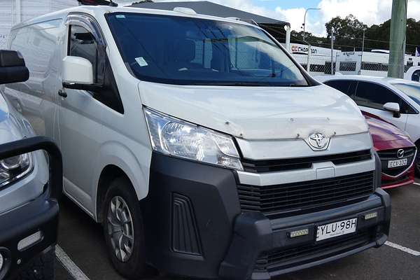 2022 Toyota Hiace  GDH300R LWB