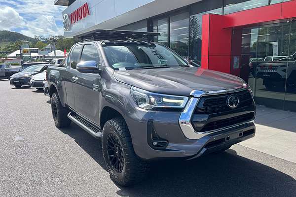 2020 Toyota Hilux SR5 GUN126R 4X4