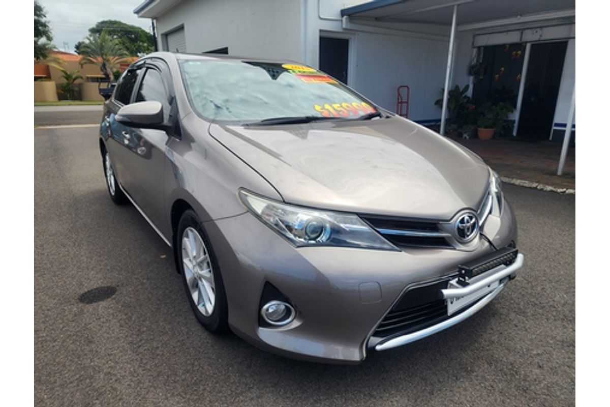 2015 Toyota Corolla Ascent Sport ZRE182R