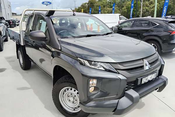 2021 Mitsubishi Triton GLX MR 4X4