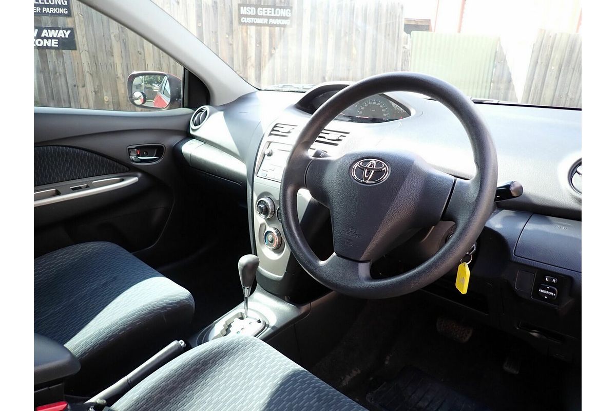 2009 Toyota Yaris YRS NCP93R