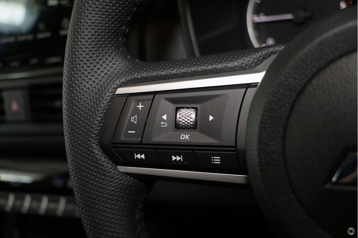 2025 Mitsubishi Triton GLX-R MV 4X4