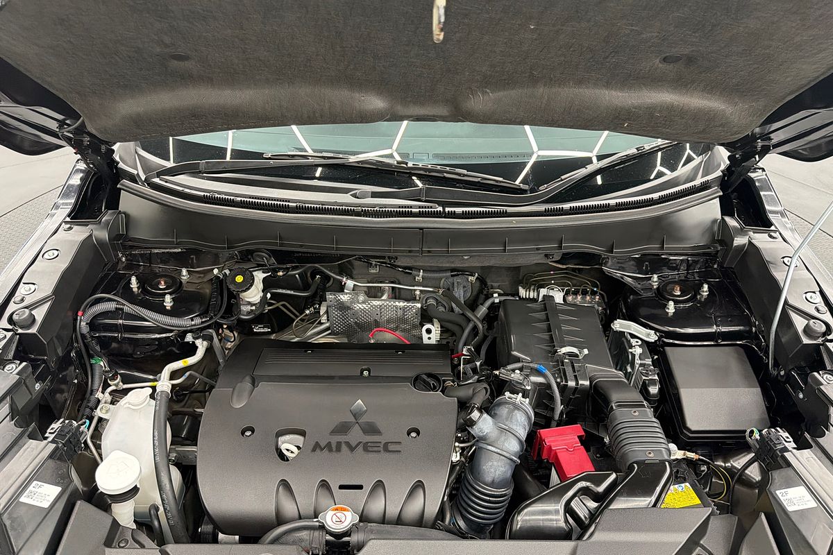 2023 Mitsubishi ASX GS XD