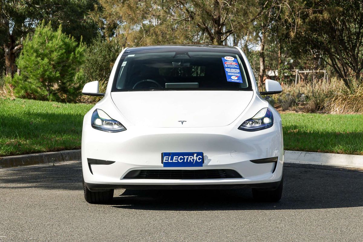 2023 Tesla Model Y Rear-Wheel Drive