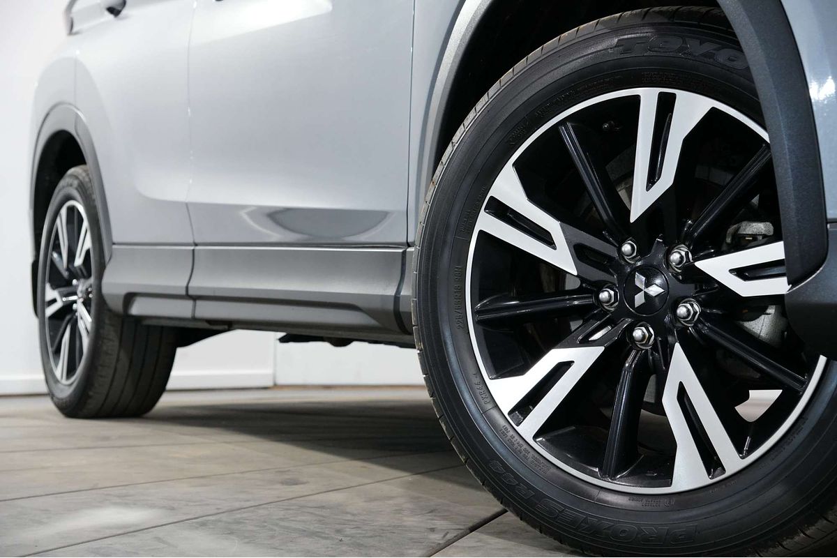 2022 Mitsubishi Eclipse Cross ES YB