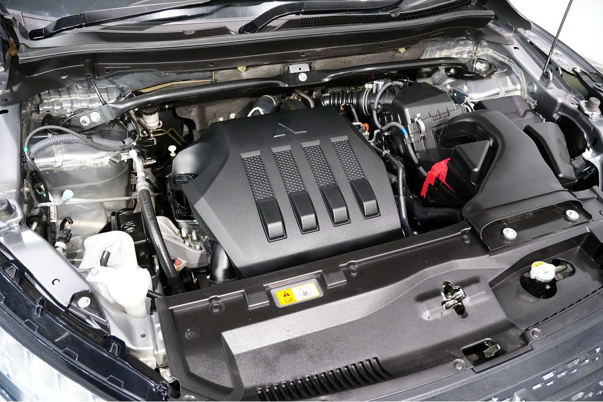 2022 Mitsubishi Eclipse Cross ES YB