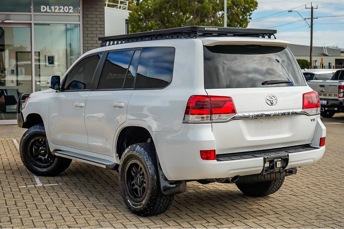 2017 Toyota Landcruiser GXL VDJ200R