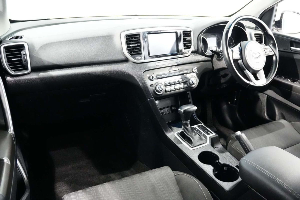 2019 Kia Sportage S QL