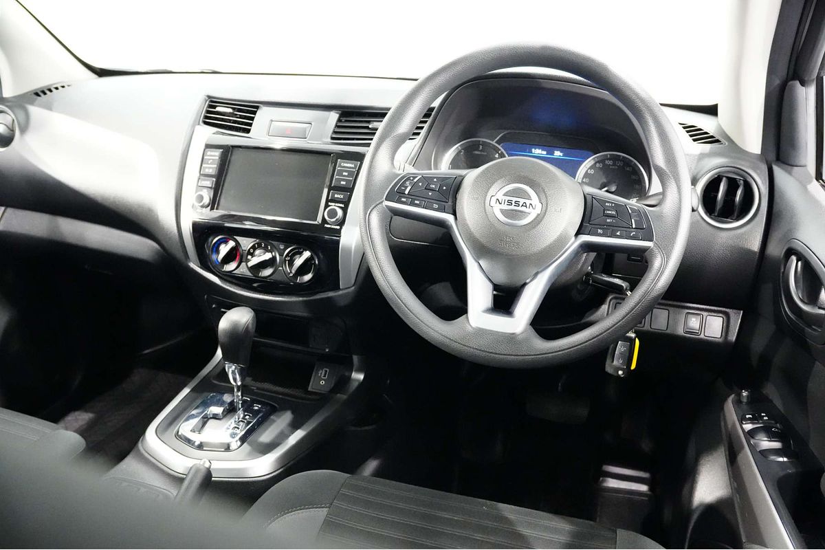 2022 Nissan Navara SL D23 Rear Wheel Drive
