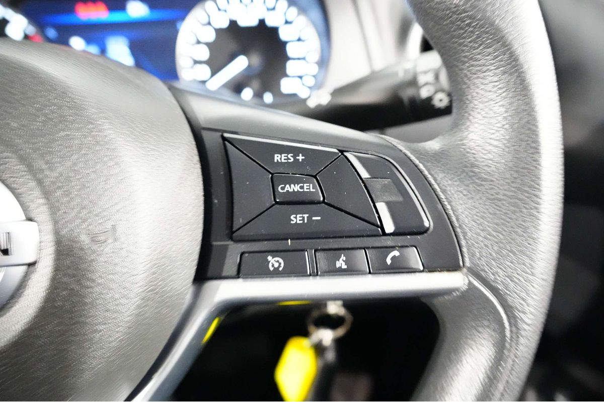 2022 Nissan Navara SL D23 Rear Wheel Drive