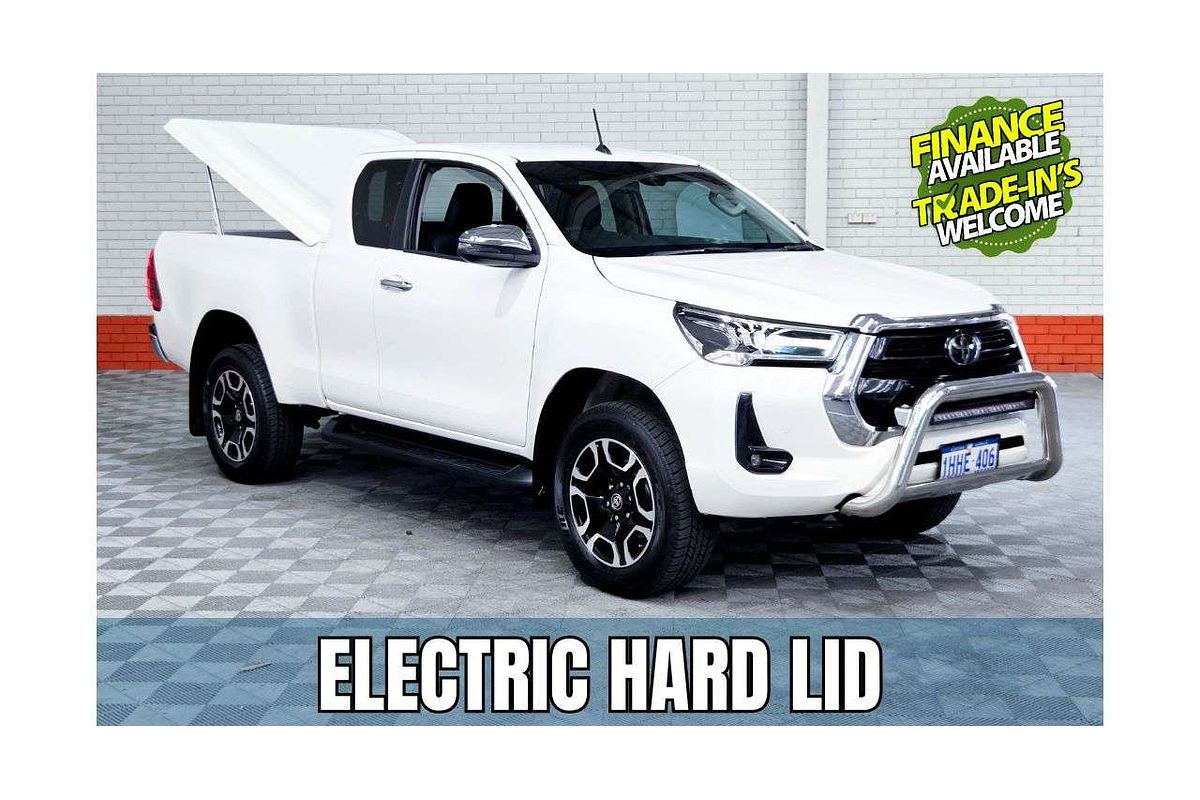 2021 Toyota Hilux SR5 GUN126R 4X4