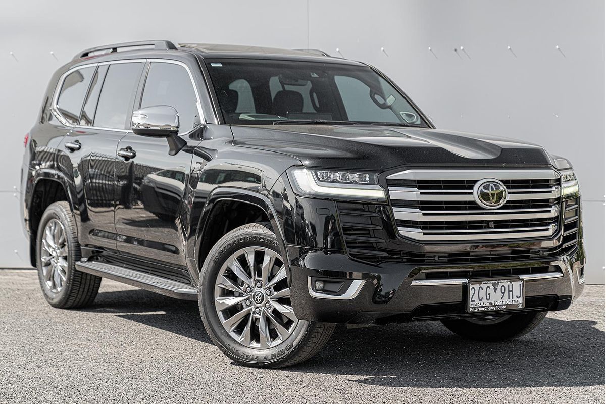 2022 Toyota Landcruiser Sahara ZX FJA300R