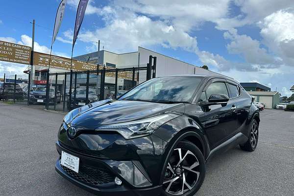 2018 Toyota C-HR  NGX50R