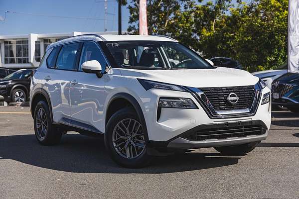 2025 Nissan X-TRAIL ST T33