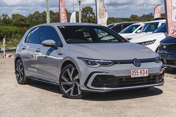 2022 Volkswagen Golf 110TSI R-Line 8