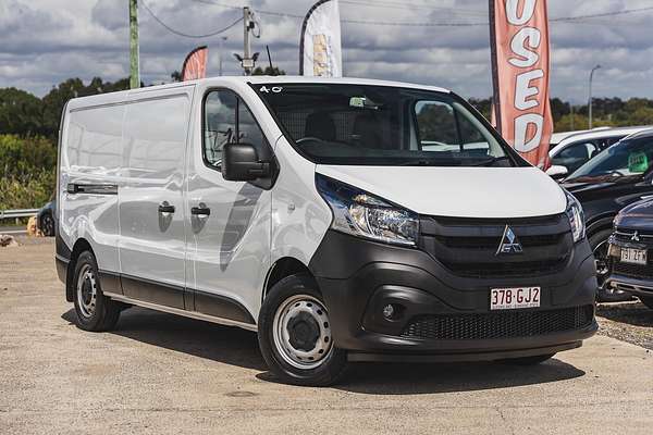 2020 Mitsubishi Express GLX SN LWB
