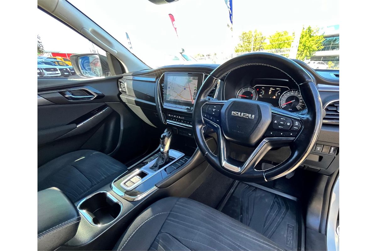 2021 Isuzu MU-X LS-U