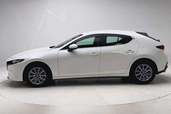 2024 Mazda 3 G20 Pure BP Series thumb-3