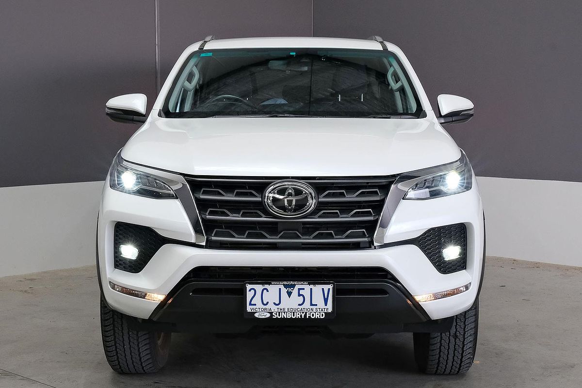2025 Toyota Fortuner GXL GUN156R