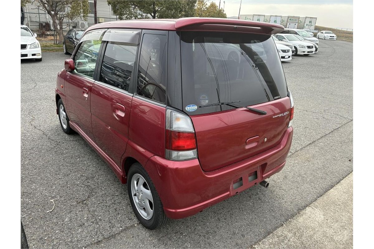 2000 Subaru PLEO RA1