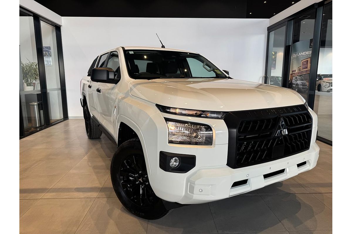 2025 Mitsubishi Triton GLX-R MV 4X4