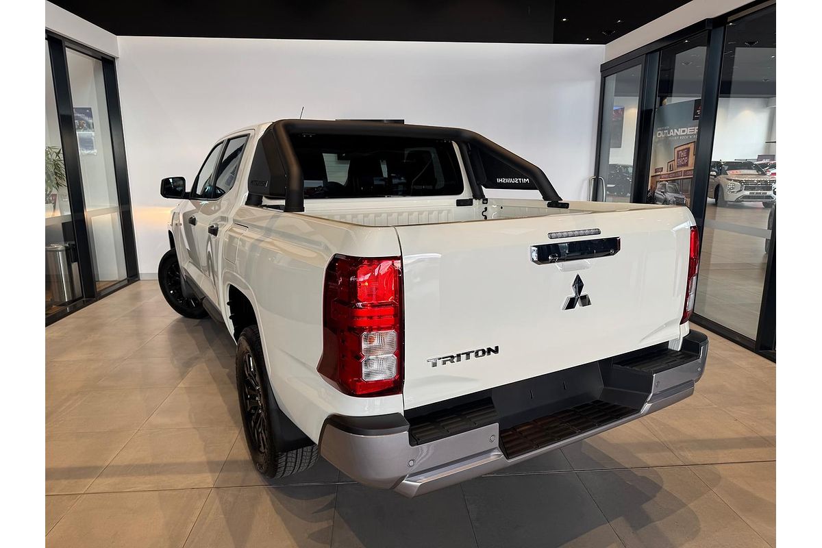 2025 Mitsubishi Triton GLX-R MV 4X4