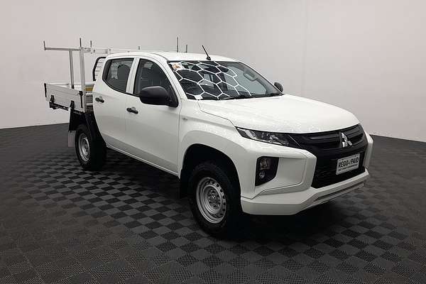 2022 Mitsubishi Triton GLX MR 4X4