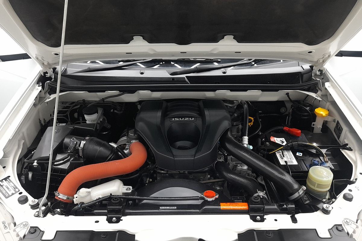 2020 Isuzu D-MAX SX High Ride  Rear Wheel Drive