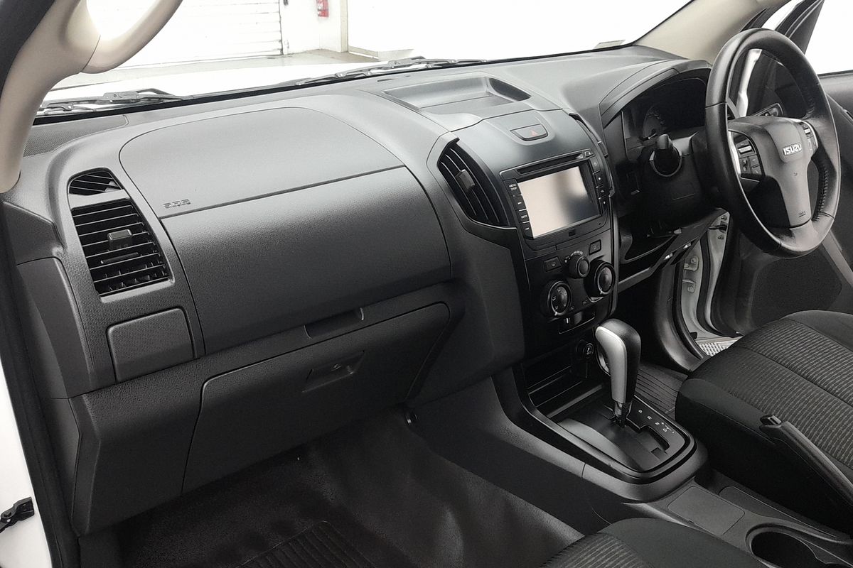 2020 Isuzu D-MAX SX High Ride  Rear Wheel Drive