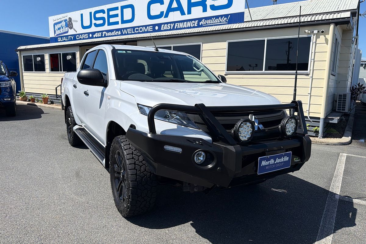 2021 Mitsubishi Triton GLX-R MR 4X4