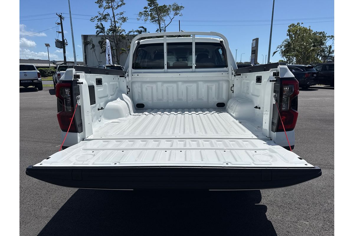 2025 Ford Ranger XL 4X4 2.0L