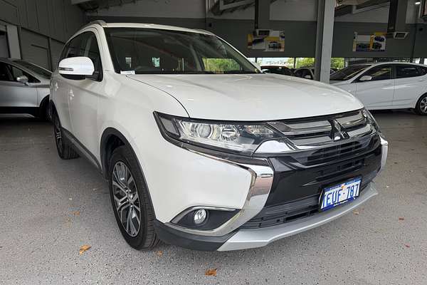 2015 Mitsubishi Outlander LS ZK