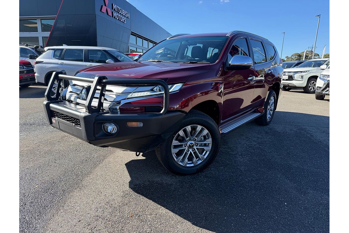 2022 Mitsubishi Pajero Sport GLX QF