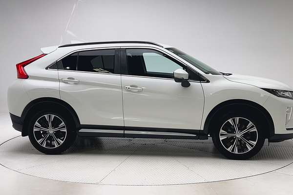 2019 Mitsubishi Eclipse Cross ES YA thumb-8